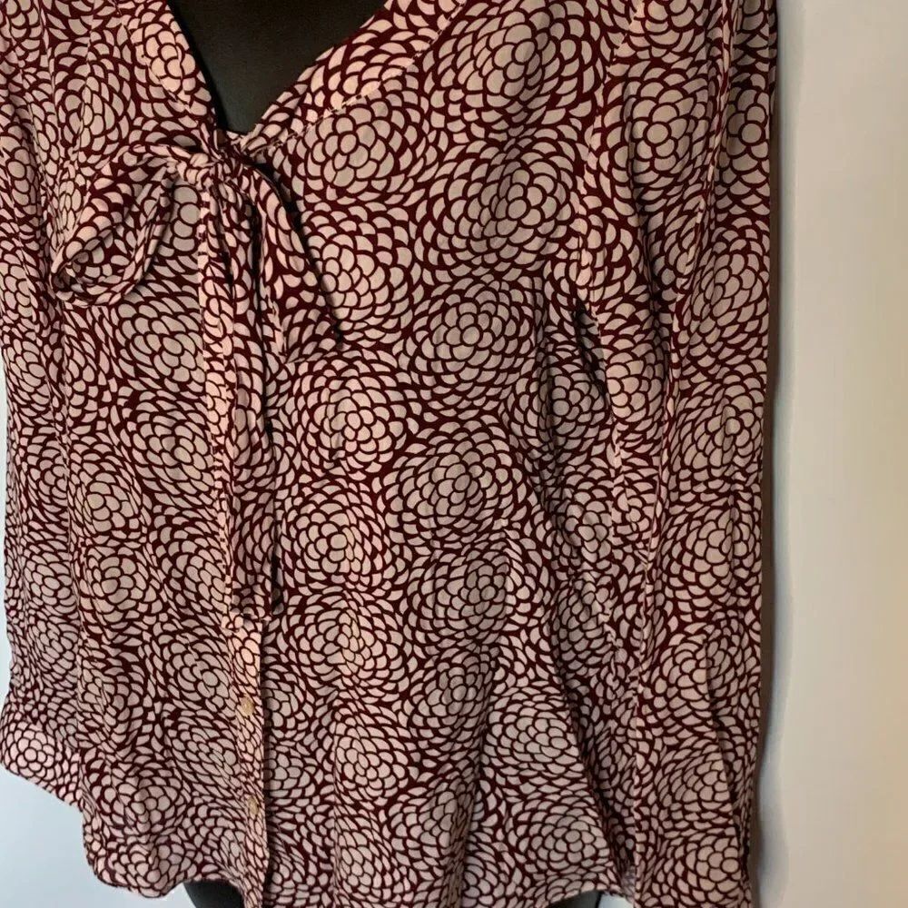 LL Bean Signature Rayon Blouse - Picture 4 of 9